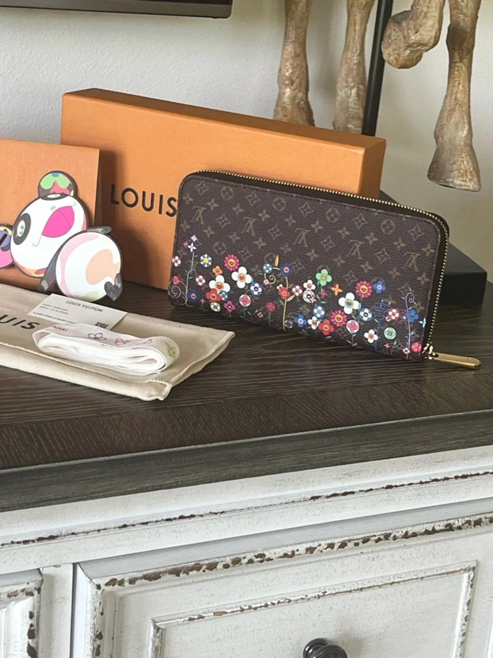Louis Vuitton TM X LV Flowers Zippy Wallet - Picture 11 of 12